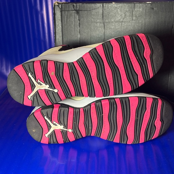 Air Jordan 10 Retro Cream/Black/Pink Size 8Y Women 9.5 Like New Fast Shipping - Picture 3 of 8